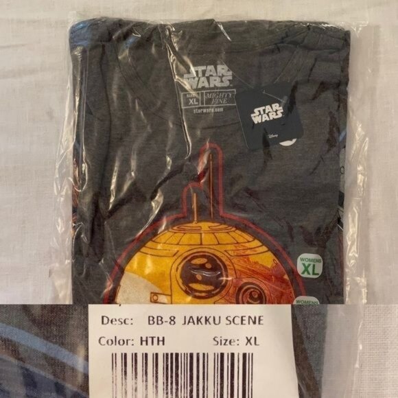Star Wars BB8 Jakku Scene Graphic Tee Shirt Size XL Gray Casual Force Awakens - Picture 3 of 8
